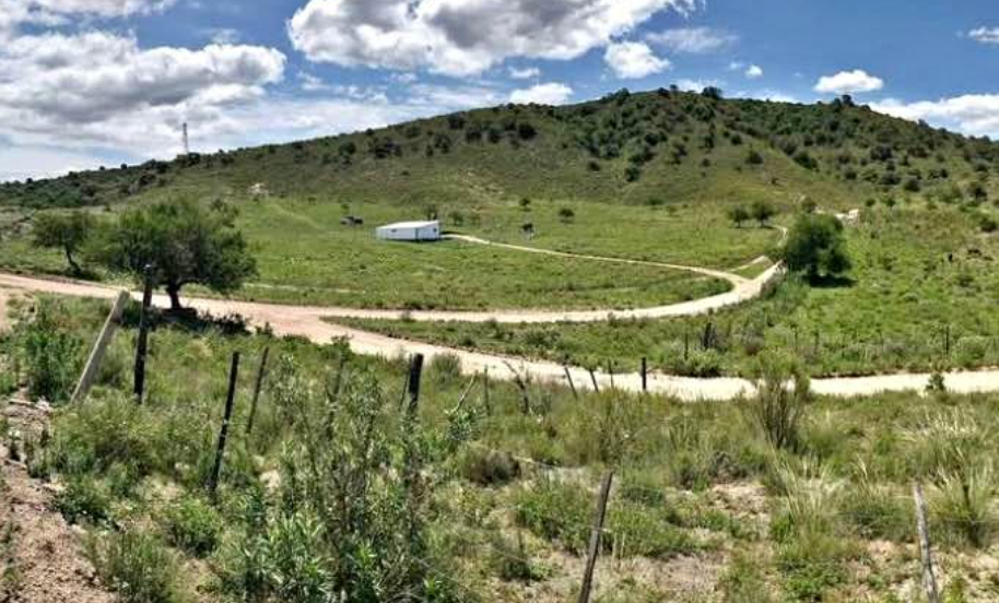 Lote/campo con vista panorámica a sierras y lago